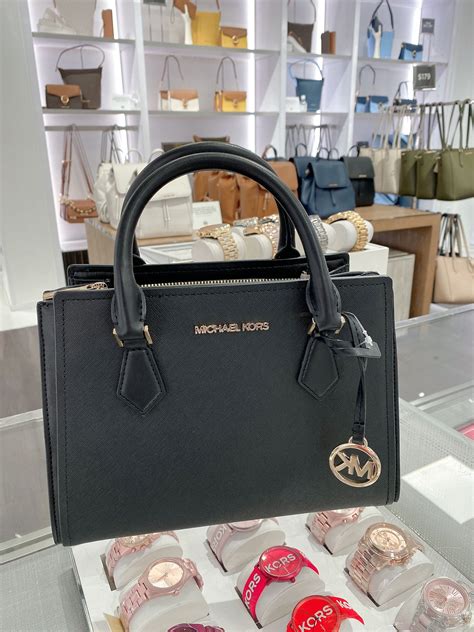 michael kors new bags 2022